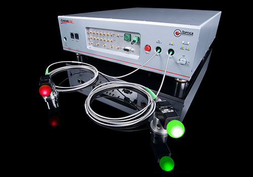 Combineur laser fibré multi-longueurs d'ondes